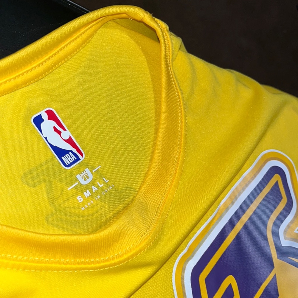 Authentic NBA apparel.NEW ✅